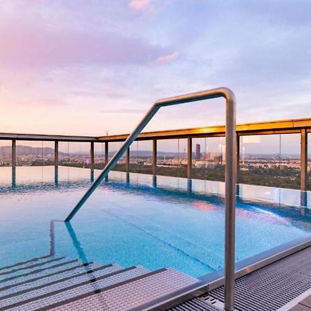 Mca Triiiple I Rooftop Pool I Free Parking I Netflix Wien Exteriör bild